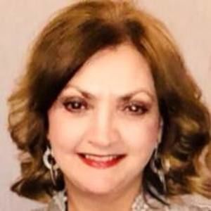 Meet your Posher, Denise